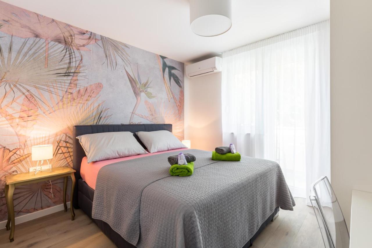 Down Town Apartment 斯普利特 外观 照片
